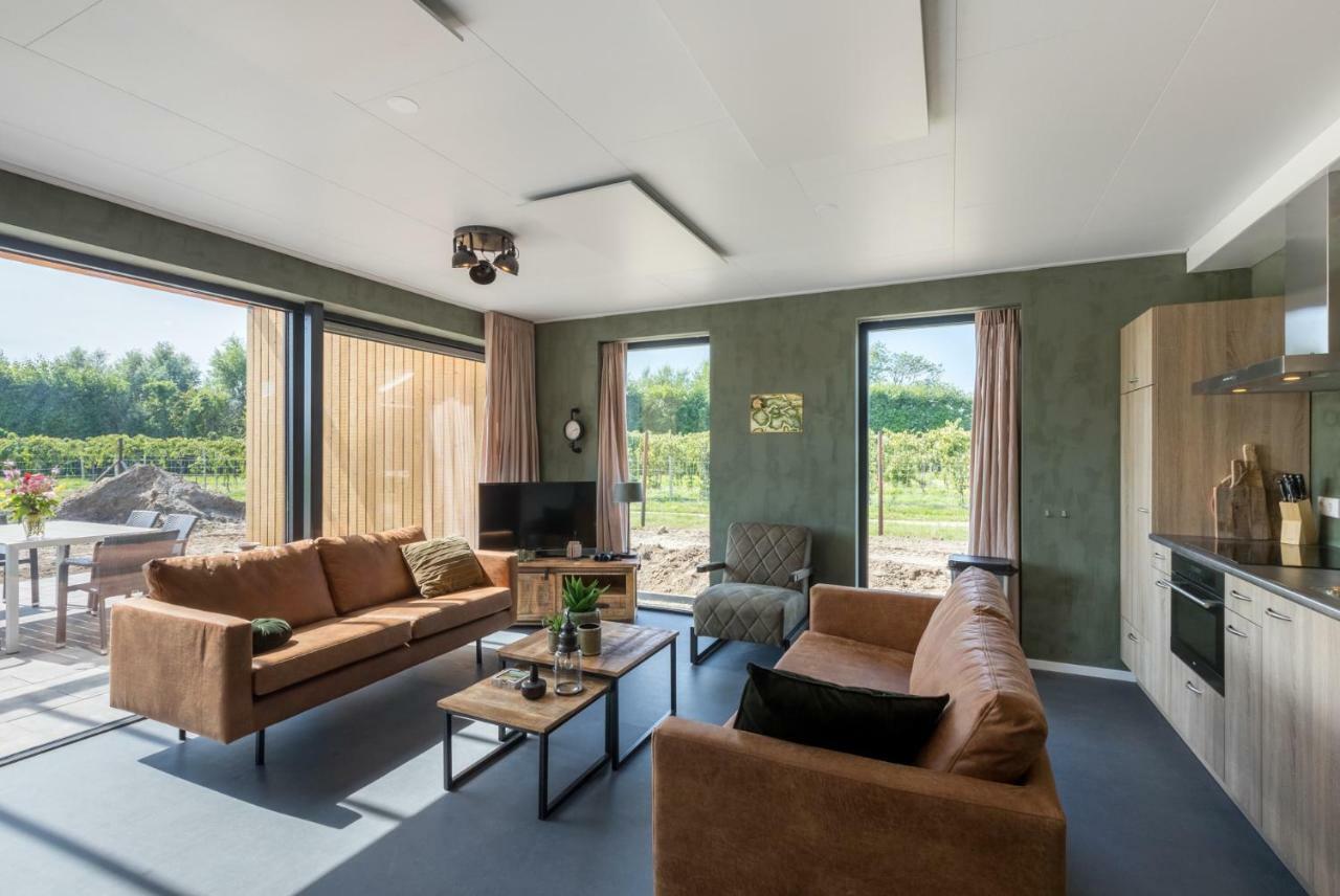 Welcome In - Vakantiehuis 6 En 12 Personen, Vroondijk In Vrouwenpolder Ngoại thất bức ảnh